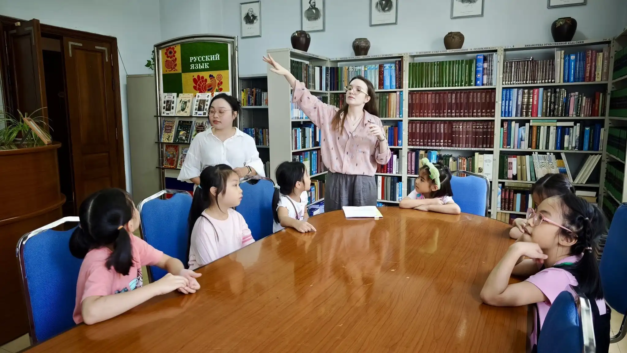 Mùa hè Nga dành cho thiếu nhi Hà Nội chính thức khai mạc 1 mua he nga danh cho thieu nhi ha noi chinh thuc khai mac