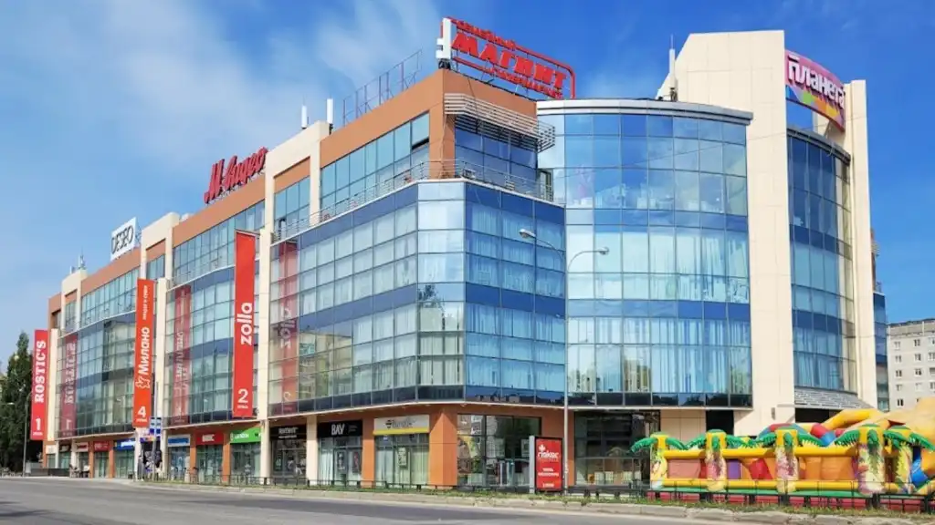 yoshkar ola trung tam thuong mai planeta