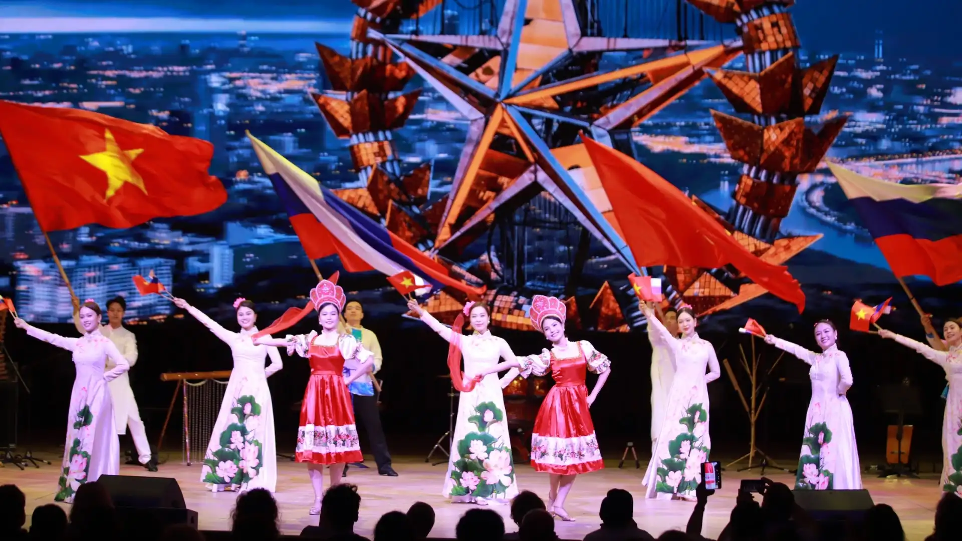 Khai mạc Những ngày văn hoá Việt Nam tại Liên bang Nga năm 2024 3 khai mac nhung ngay van hoa viet nam tai lien bang nga nam 2024 3