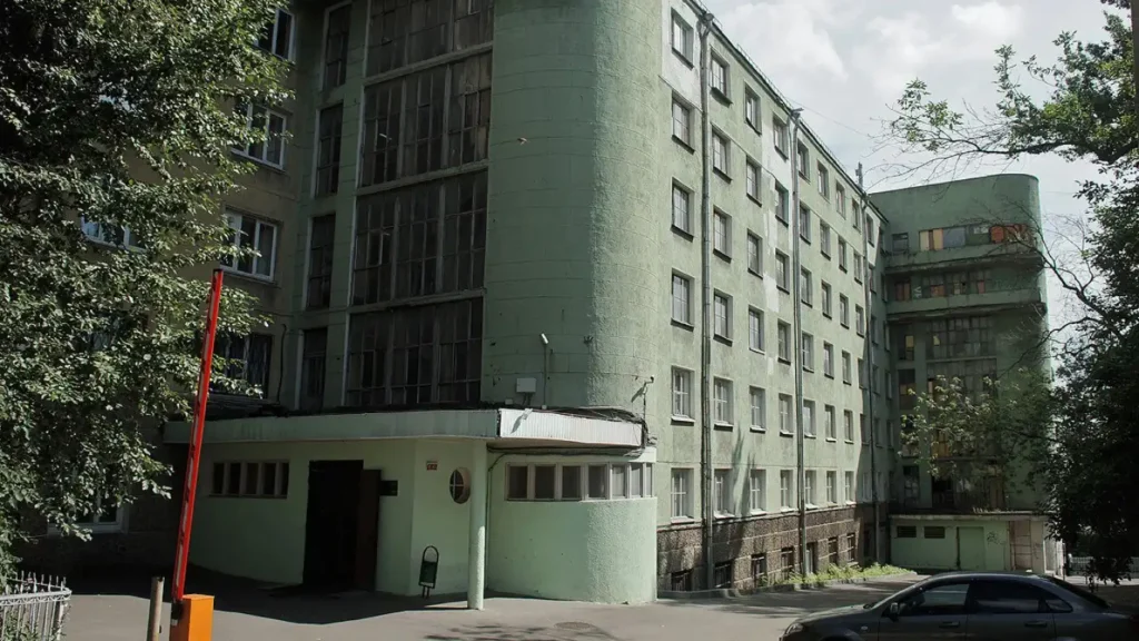 linguanet ky tuc xa 1