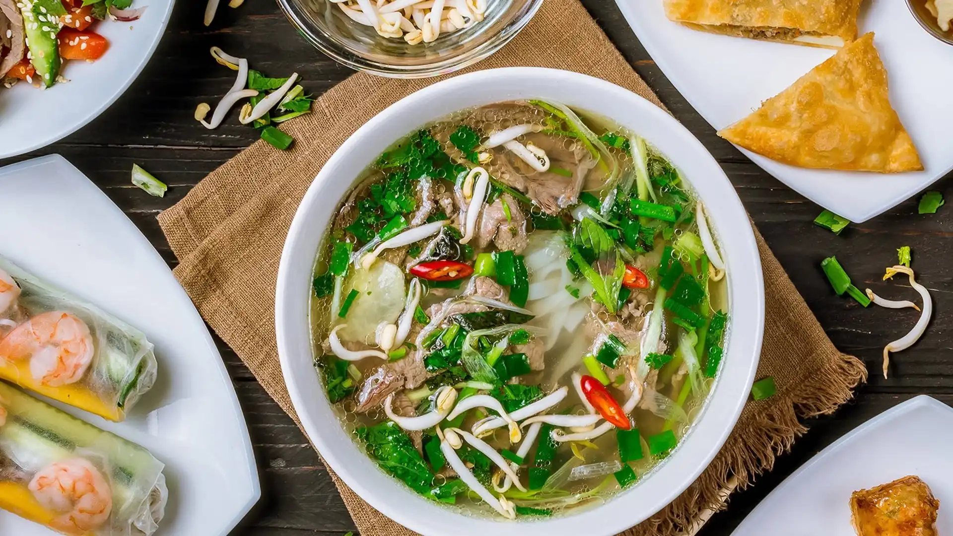 Hương vị Việt trên đất Nga: Hành trình chinh phục trái tim và vị giác 1 huong vi viet tren dat nga hanh trinh chinh phuc trai tim va vi giac