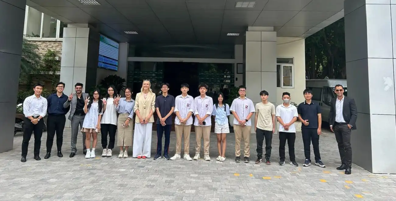 Khóa học hè đầu tiên của Liên hiệp các trường đại học kỹ thuật Nga-Việt 1 khoa hoc he dau tien cua lien hiep cac truong dai hoc ky thuat nga viet