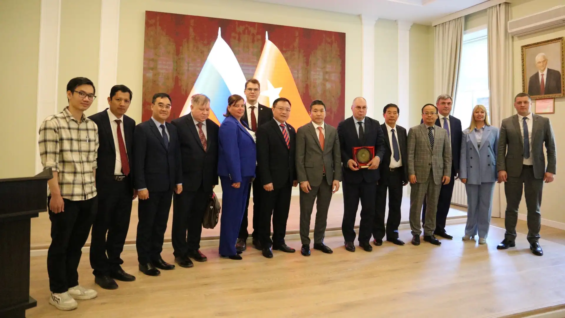 Đại học Kỹ thuật quốc gia Baltic "Voenmeh" 22 voenmeh tiep doan viet nam