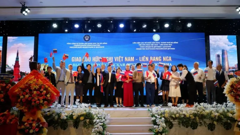 giao luu gap mat huu nghi viet nam lien bang nga nam 2024 tai da nang