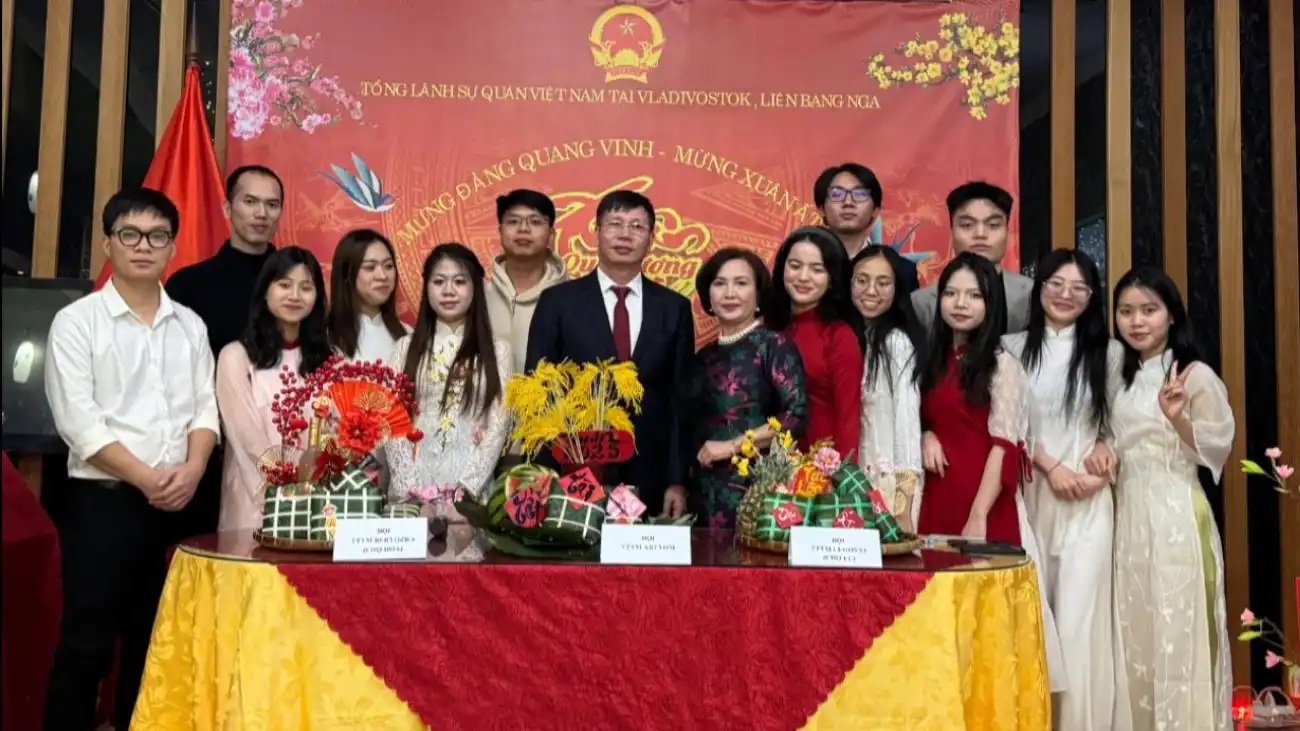 Chuỗi sự kiện Mừng Đảng Mừng Xuân 2025 tại thành phố Vladivostok 1 chuoi su kien mung dang mung xuan 2025 tai thanh pho vladivostok