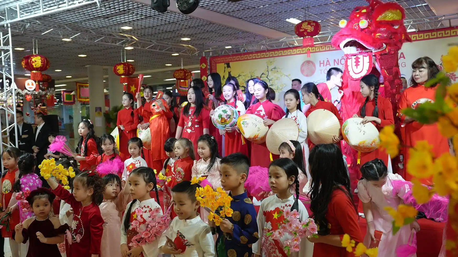 Người Việt ở thủ đô nước Nga tưng bừng đón Tết Nguyên đán 1 nguoi viet o thu do nuoc nga tung bung don tet nguyen dan