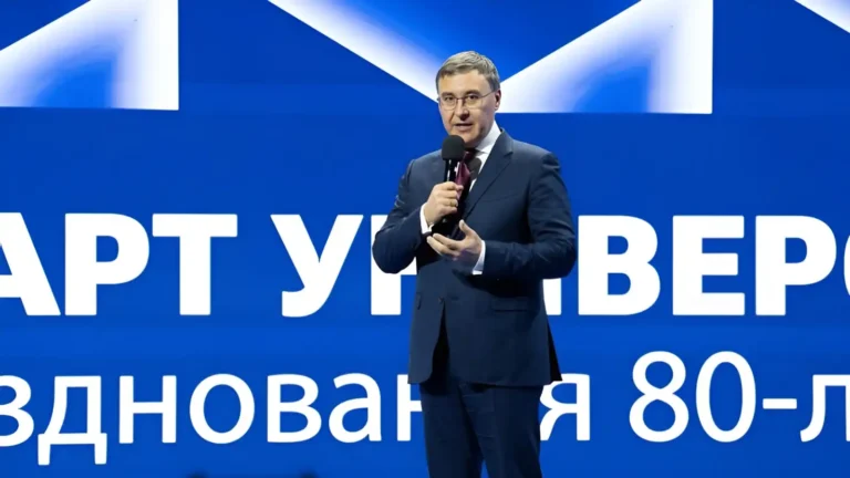 khoi dong chuoi chuong trinh ky niem 80 nam nganh cong nghiep hat nhan