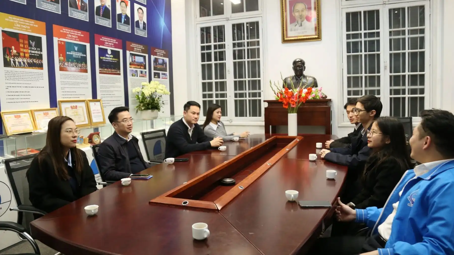 Phát huy vai trò cầu nối và hỗ trợ cộng đồng người Việt tại Nga 1 phat huy vai tro cau noi va ho tro cong dong nguoi viet tai nga