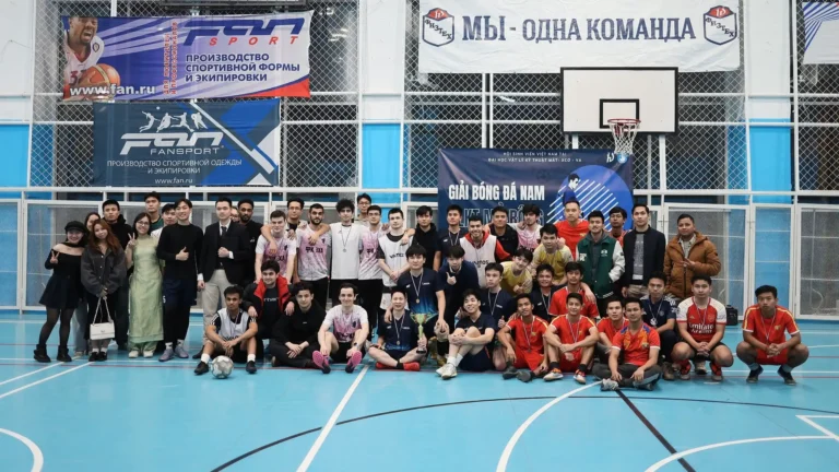 tong ket giai bong da nam vat ly ky thuat mo rong 2025