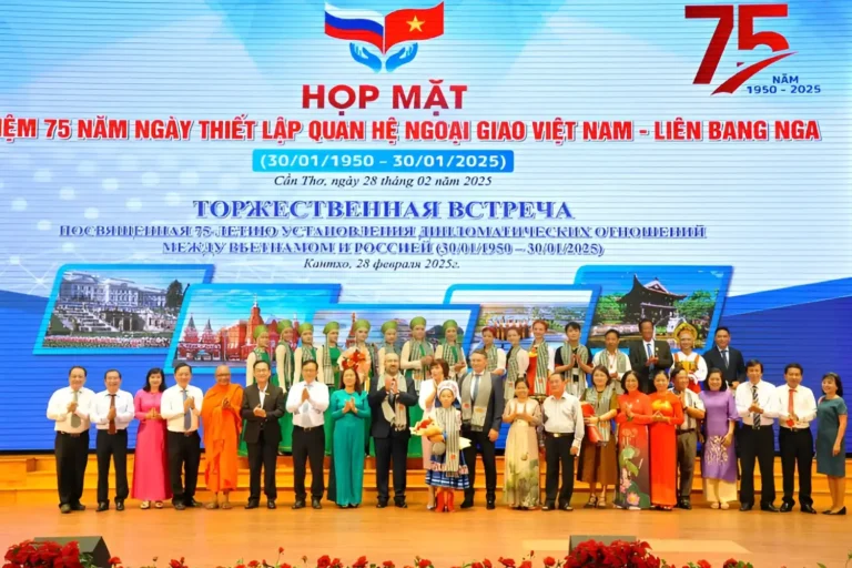 can tho ky niem 75 nam quan he ngoai giao viet nam lien bang nga