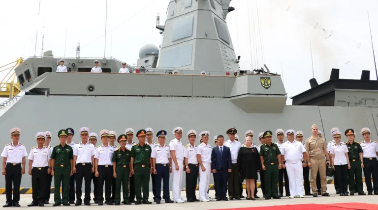 ham doi thai binh duong thuoc hai quan lien bang nga tham da nang