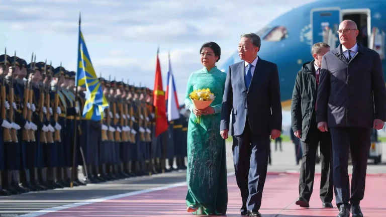 tong bi thu to lam bat dau chuyen tham chinh thuc lien bang nga