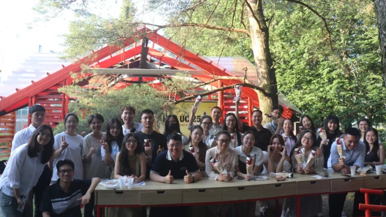 hoi uc 25 hop nhac ky uc cua sinh vien rudn