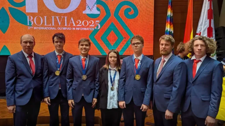 viet nam va nga deu ghi dau an tai olympic tin hoc quoc te 2025 2