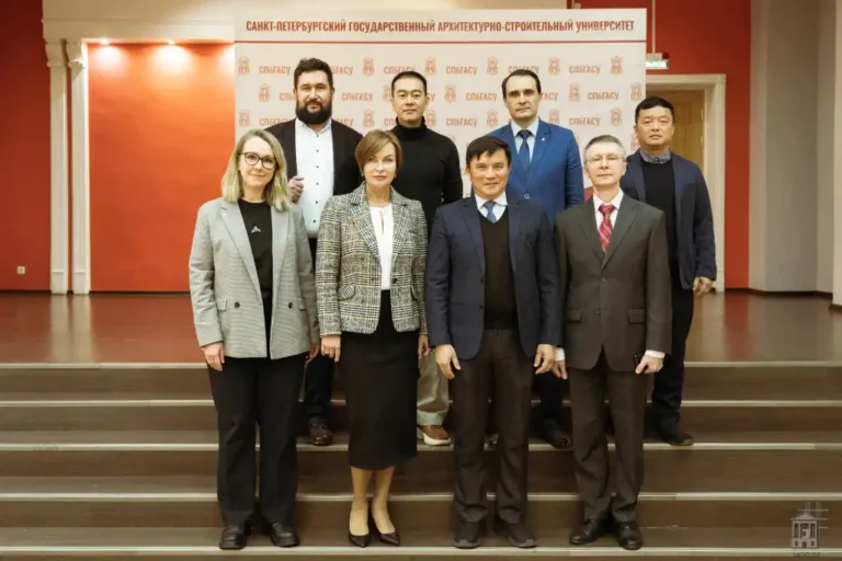 dai hoc kien truc va xay dung saint petersburg don doi tac tu ha noi