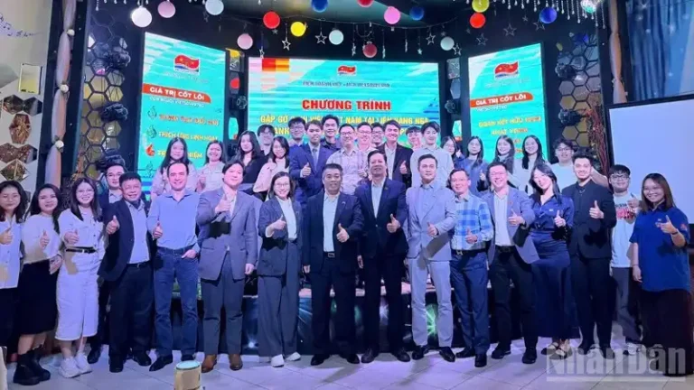 vietsovpetro gan ket voi the he tri thuc tre viet nam tai nga