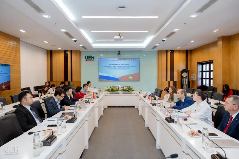 phien hop thuong nien lan hai cua hiep hoi cac truong dai hoc kinh te viet nga 2
