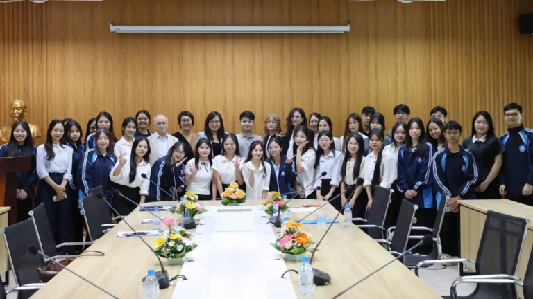 truong dai hoc su pham ha noi tang cuong hop tac giao duc nga 2