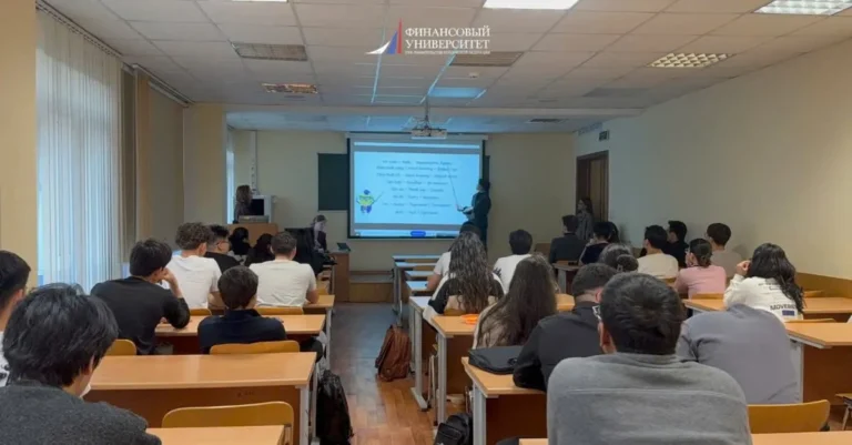 tuan le ngon ngu tai khoa du bi dai hoc finu va lop tieng viet dac biet