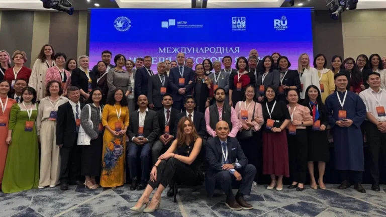 tuan le quoc te tieng nga tai chau a chinh thuc khai mac tai ha noi