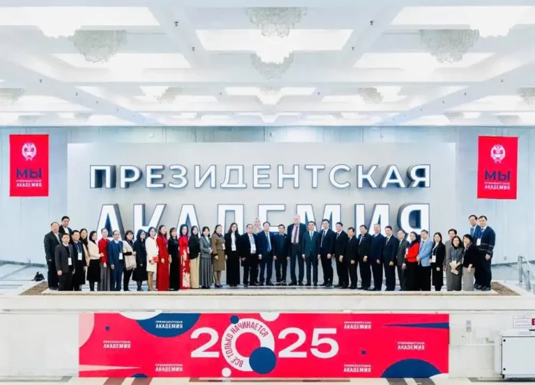 ve chuyen cong tac nga cua hoc vien chinh tri quoc gia ho chi minh 1