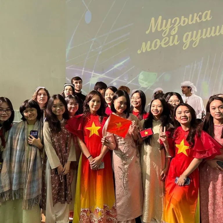 dau an viet nam trong chuong trinh quoc te tai dai hoc nhan van nga