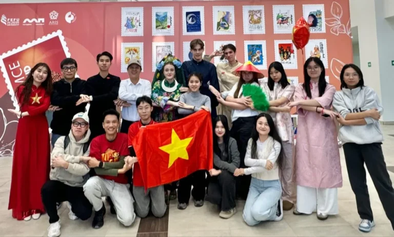 dmce 2025 va su lan toa van hoa viet tai dai hoc lien bang vien dong