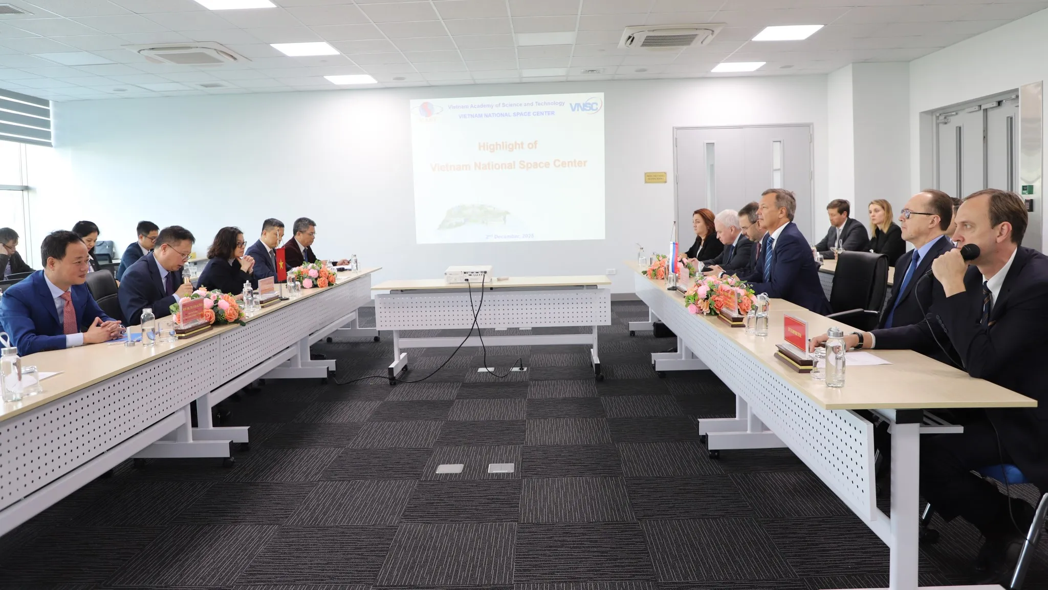 doan nga hop cong tac tai vien han lam khoa hoc va cong nghe viet nam 2