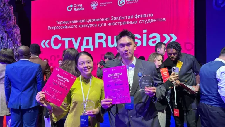 sinh vien viet nam tao dau an tai chung ket studrussia 2025 2