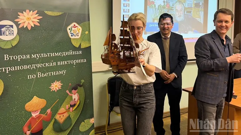 soi noi cuoc thi tim hieu ve viet nam tai dai hoc lomonosov 1