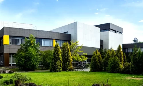 kantiana-cum-lien-truong-cong-nghe-cao