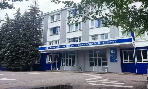 phystech-fakt phystech-fakt