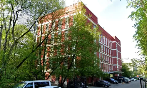 pirogov-hoc-vien-chu-thap-do